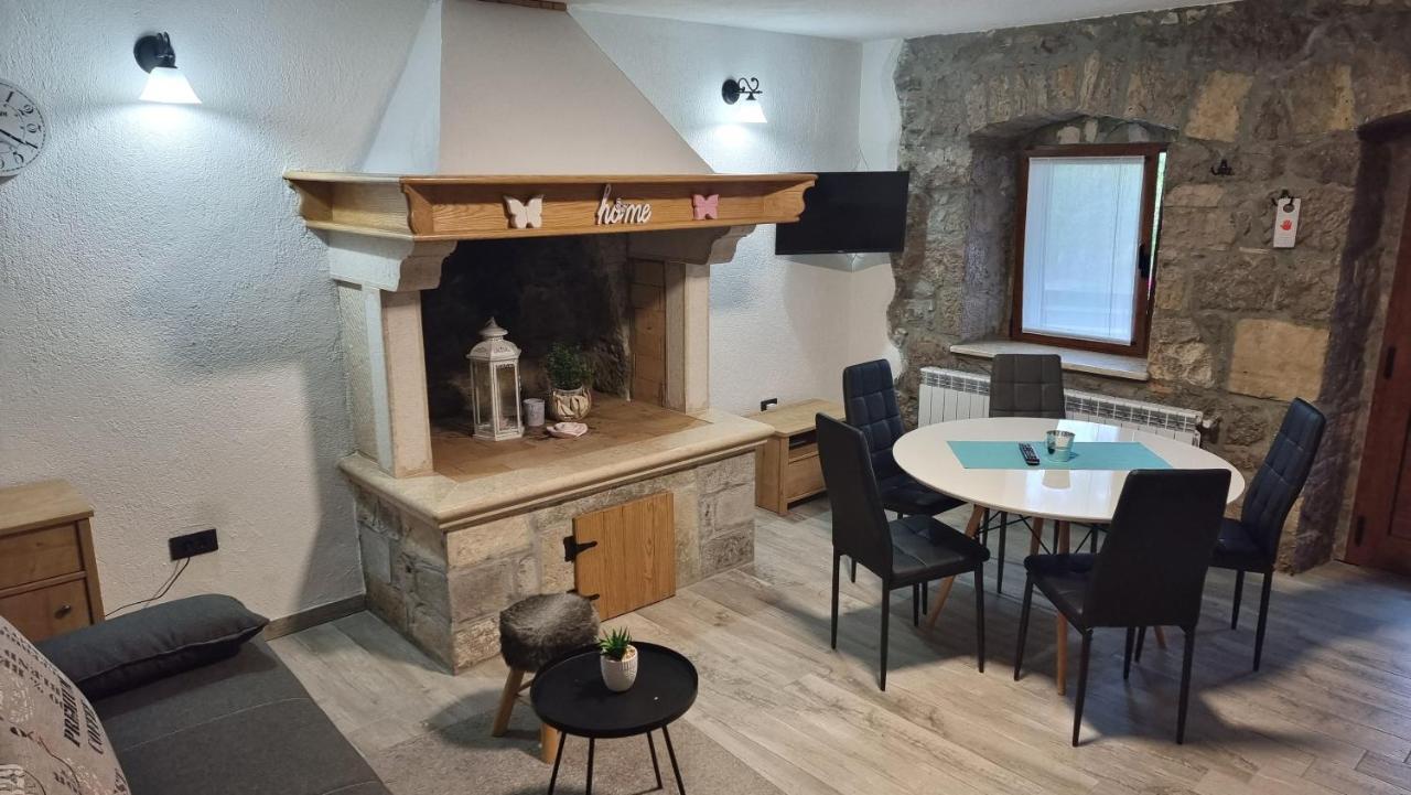Villa Kos Lupoglav  Bagian luar foto