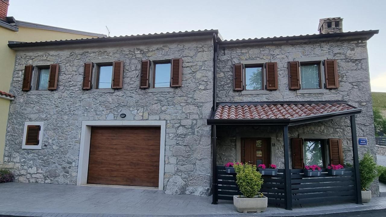 Villa Kos Lupoglav  Bagian luar foto