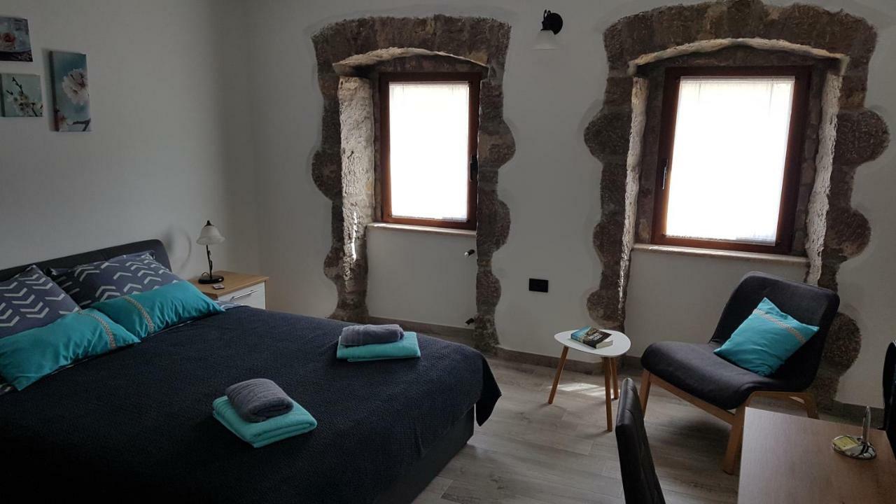 Villa Kos Lupoglav  Bagian luar foto